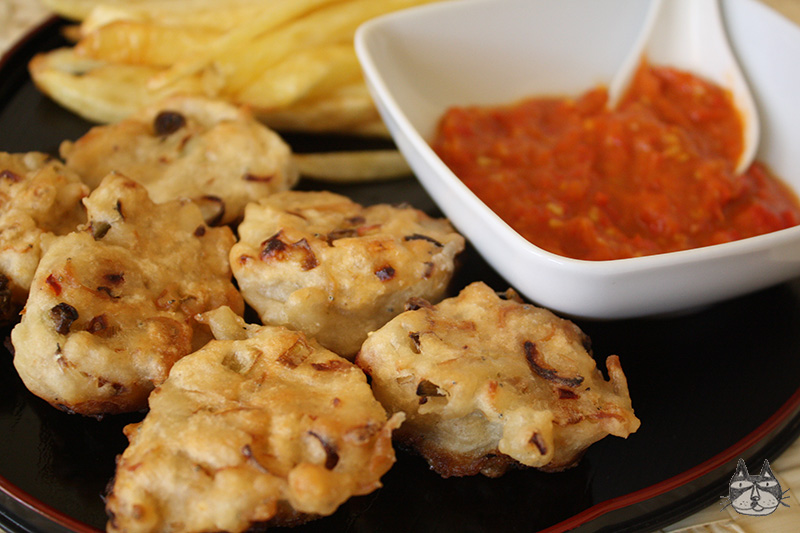 Cucur Ikan Bilis (Fishy&nbsp;Fritters)