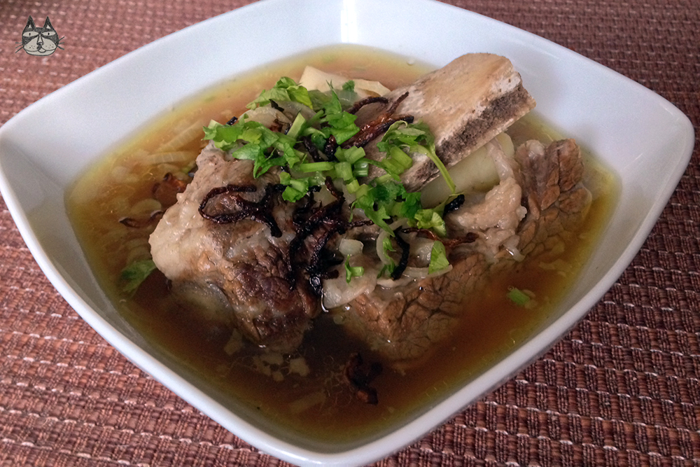Beef Bone Soup (Sup&nbsp;Tulang)