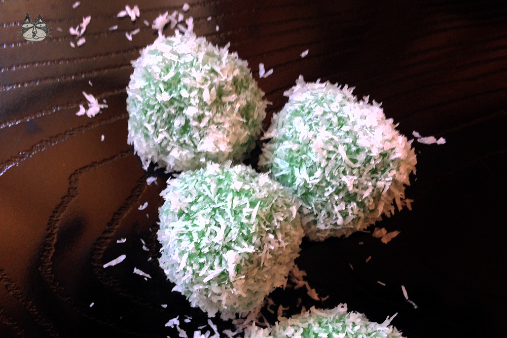 Ondeh-Ondeh (Buah Melaka)