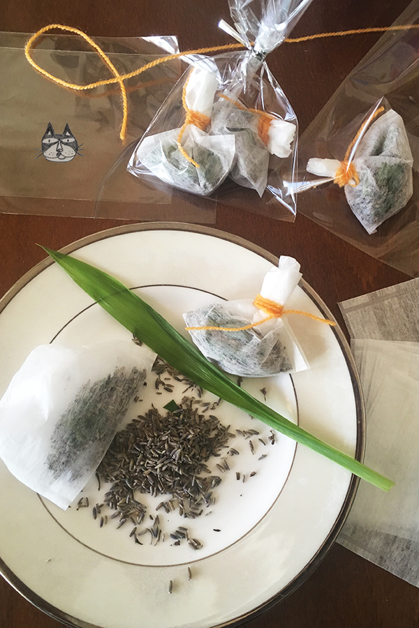 Pandan and Lavender Scented&nbsp;Sachets